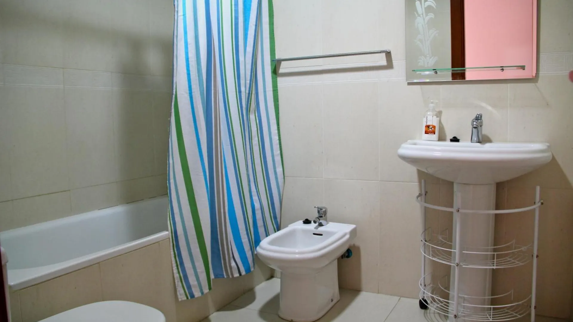 Apartamentos Guerrero Torre Del Mar